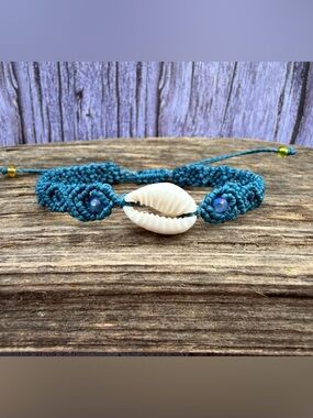 Teal Macrame Shell Bracelet with Beaded Accents